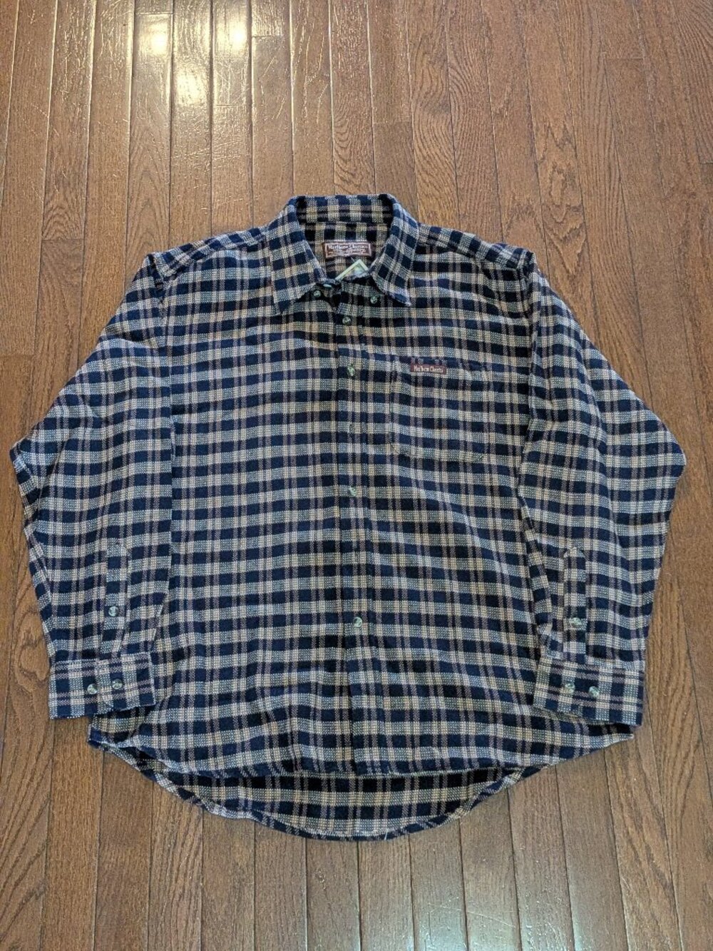 Vintage Marlboro Classics 100% Wool Plaid Button Up Shirt Made in USA - Size XL